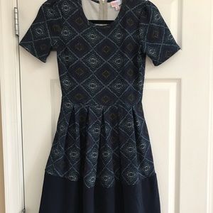 Lularoe XS Amelia Dress